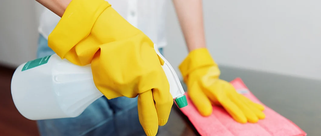 Come scegliere il detergente giusto per ogni ambiente: guida per imprese di pulizia e facility manager